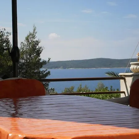 In With Sea View, Terrace, Air Conditioning, Wifi * Zavala