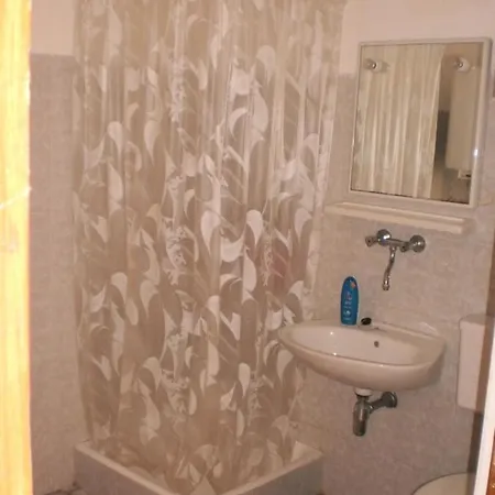 In With Sea View, Terrace, Air Conditioning, Wifi * Zavala